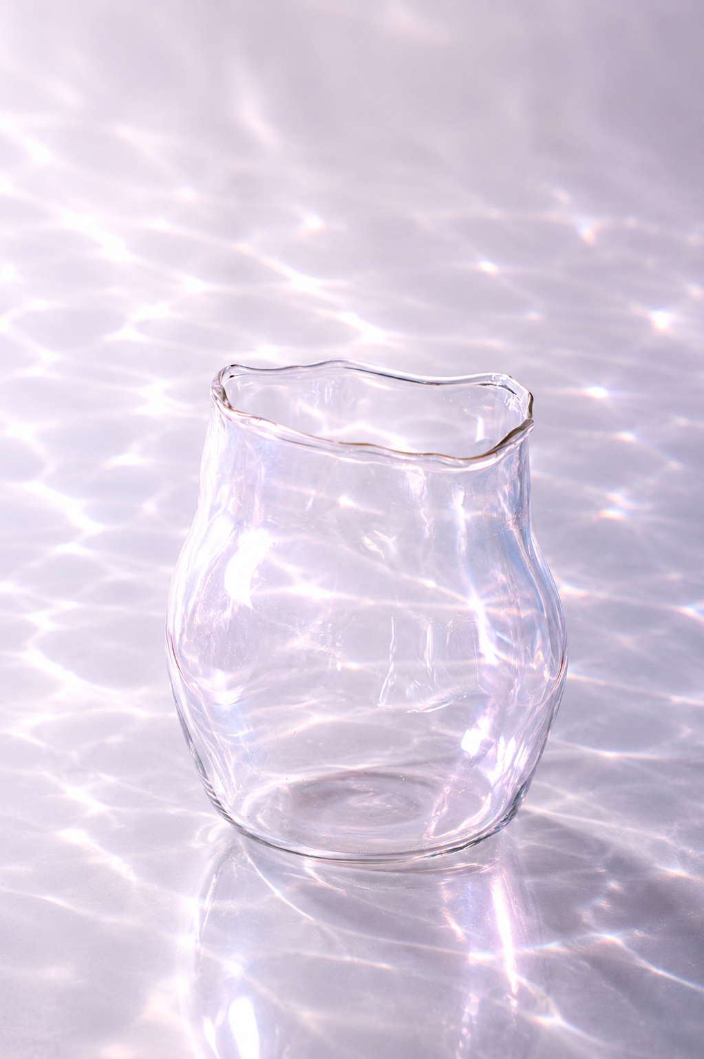 CLEAR GLASS